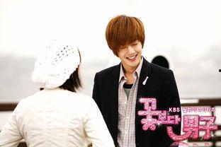 花样男子韩版在线观看,浪漫校园的华丽邂逅  第1张